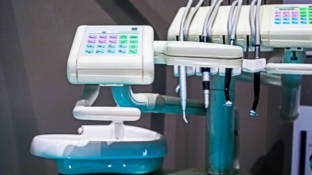 جهاز الأسنان