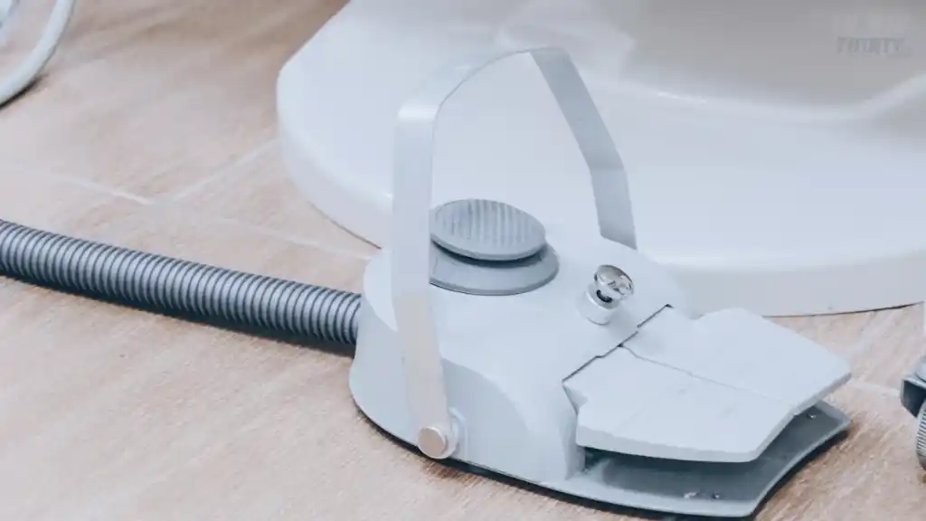 الأجزاء التي تدير العيادة: داخل كرسي الأسنان توجد أدوات التحكم الحقيقي 7 دواسة القدم لجهاز الأسنان