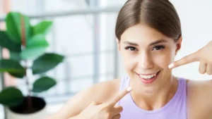 تبييض الأسنان في البيت